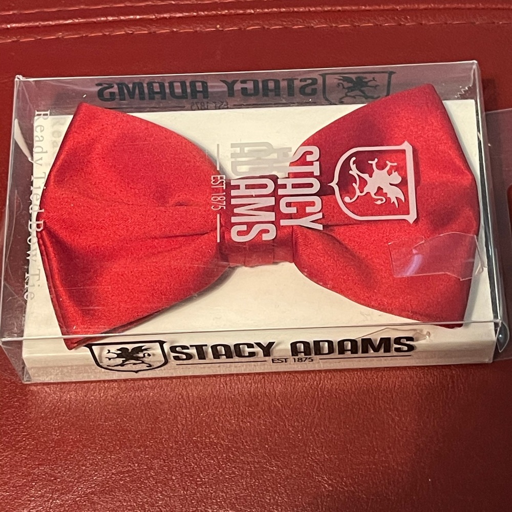 STACY ADAMS RED READY TIED BOW TIE IN BOX NEW